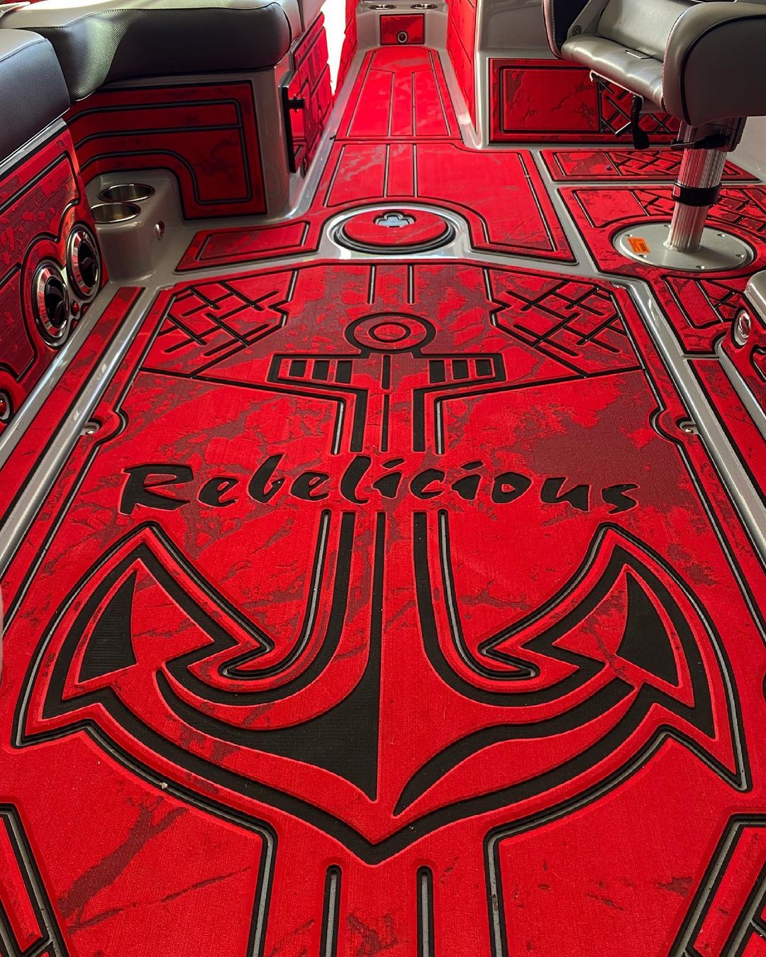 wake boat flooring gatorstep decking custom red black laser texture