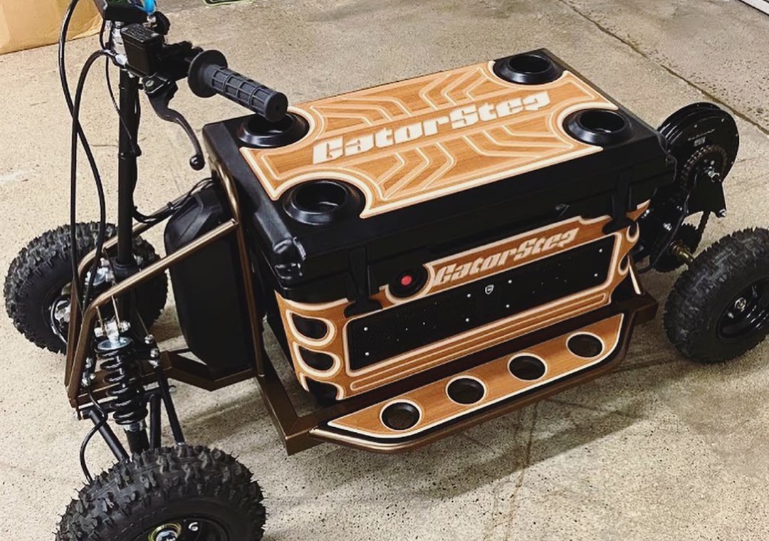 Cooler kit whiskey chariot gatorstep wetsounds tan brown white laser non skid custom